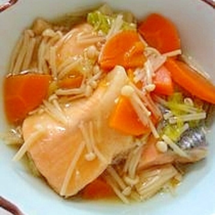 めんつゆで簡単♪鮭と野菜のトロトロ煮